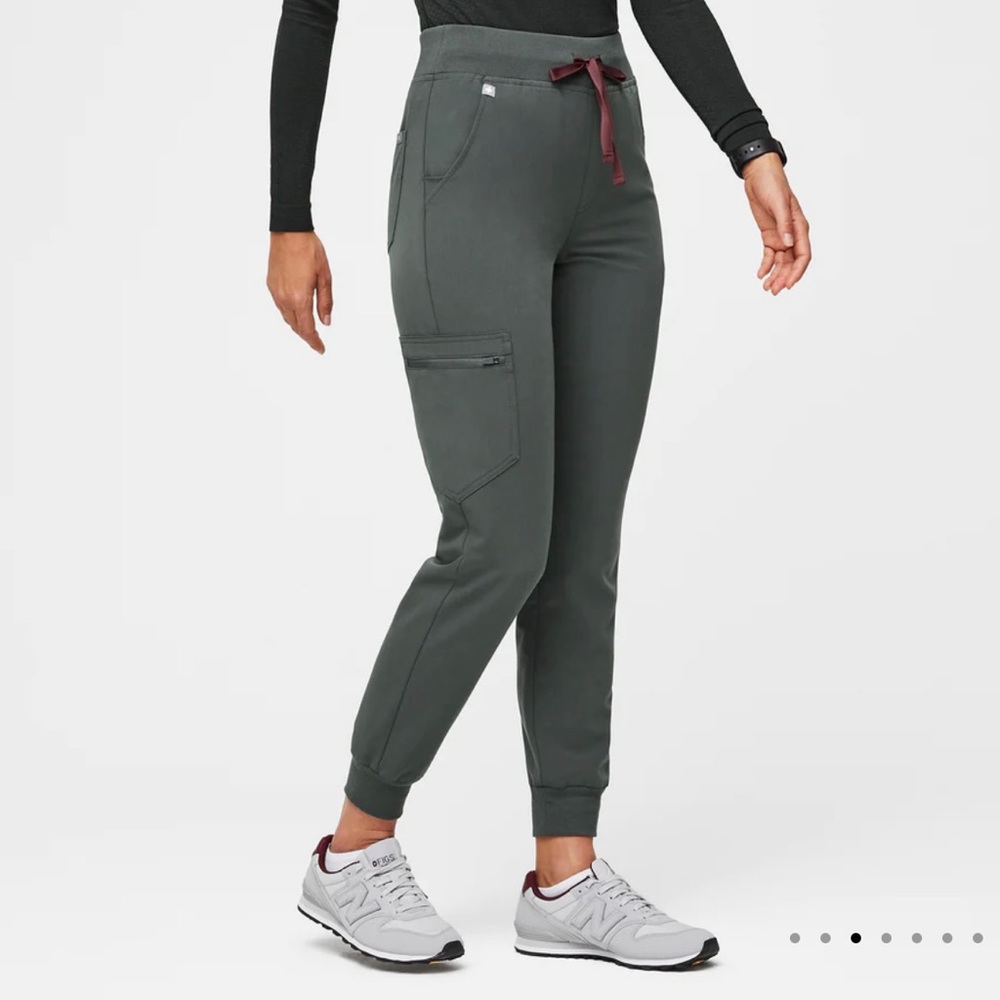 Figs Bonsai High Waisted Zamora Jogger Scrub Pants 2.0 (M)